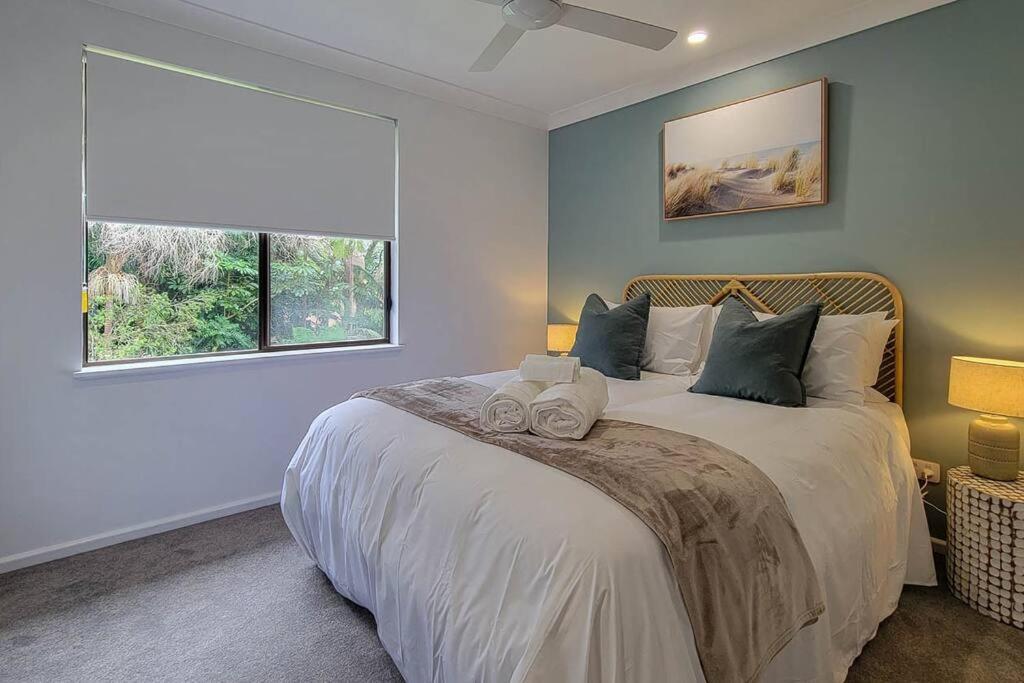 Coastal 3-Bedroom Home Close By The Beach Port Macquarie Exterior photo